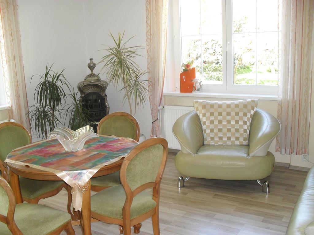Pension Rak Karlovy Vary Dış mekan fotoğraf